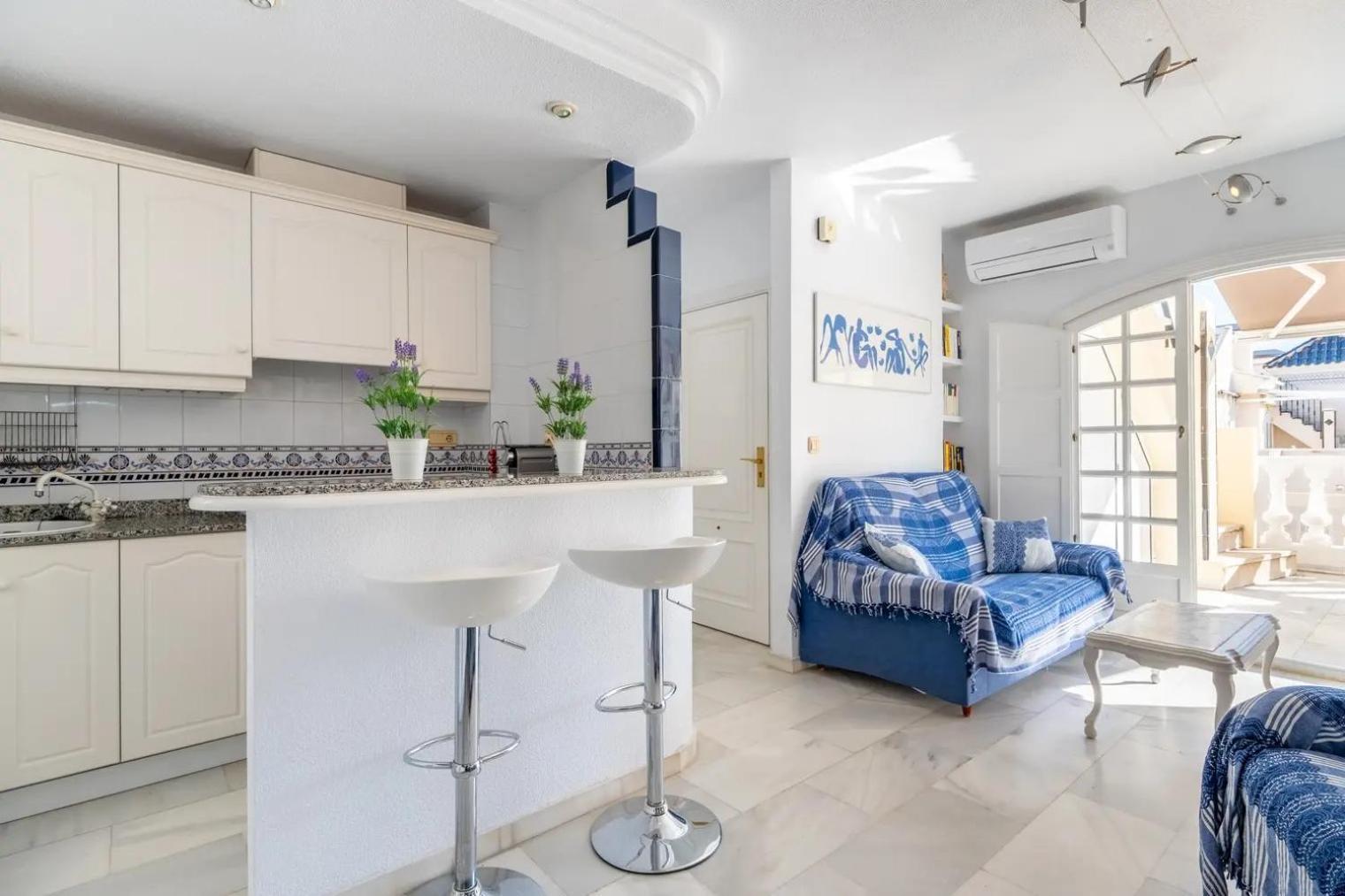 Amazing Penthouse On The Beach, Sea Views, Wifi, Airconditioning And Parking Torrevieja Exterior photo